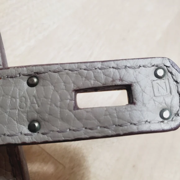 Hermes Ultraviolet Togo Leather Dove Gray Jypsiere 28 Bag - Picture 14 of 15